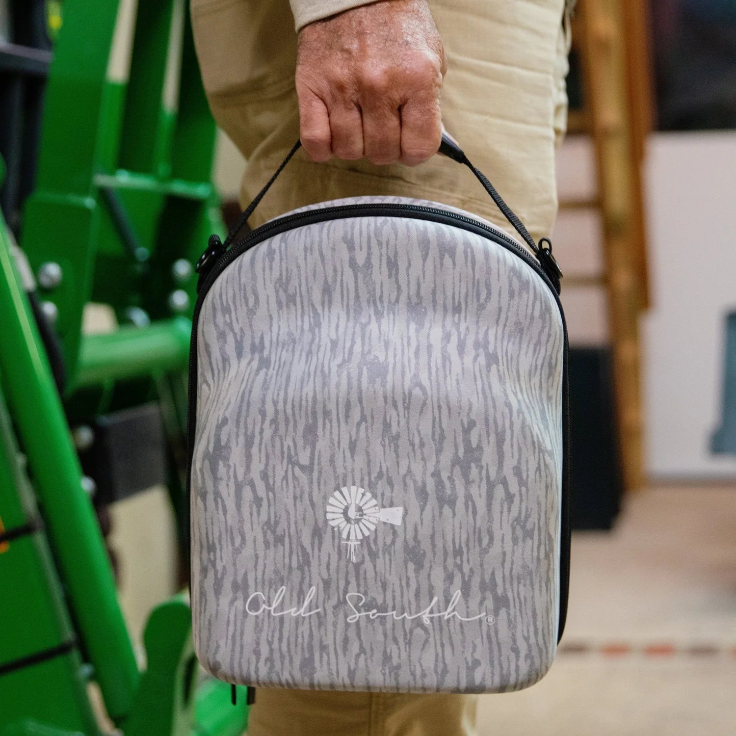 Old South 6 Hat Travel Case - Artic Camo