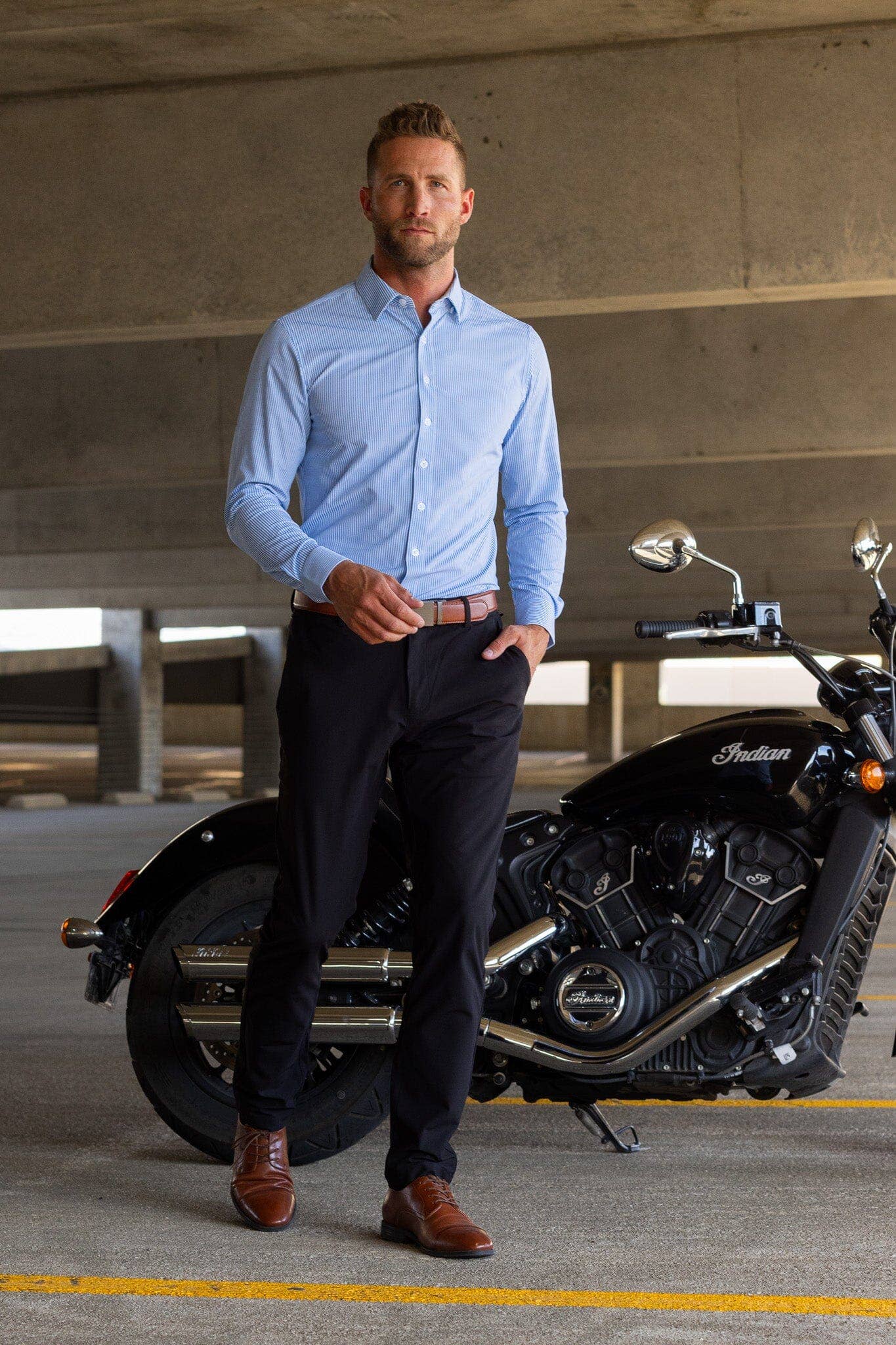 Hustle Performance Dress Shirt - Long Sleeve - Light Blue Banker Stripe