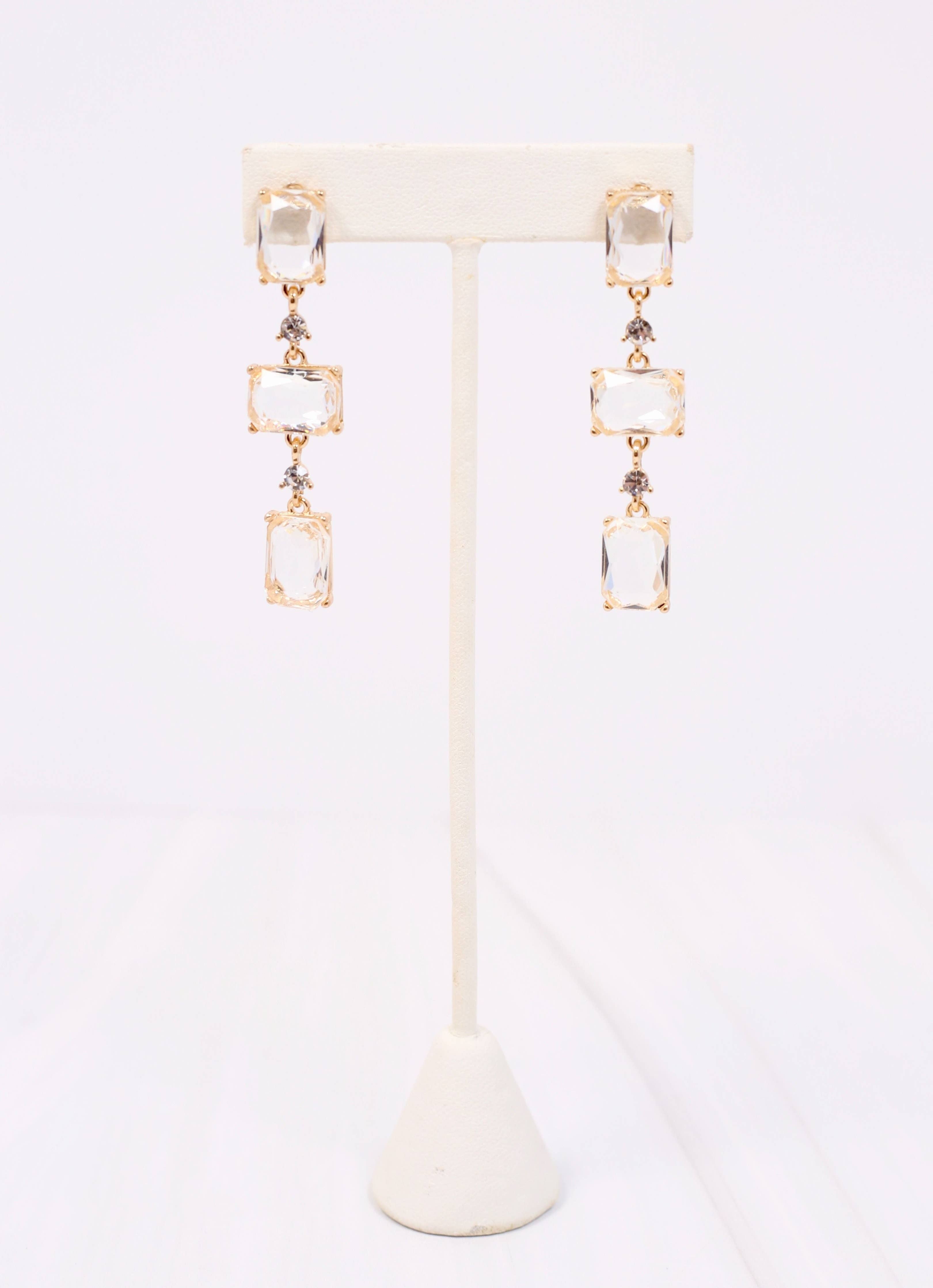 Minden Stone Drop Earring CLEAR