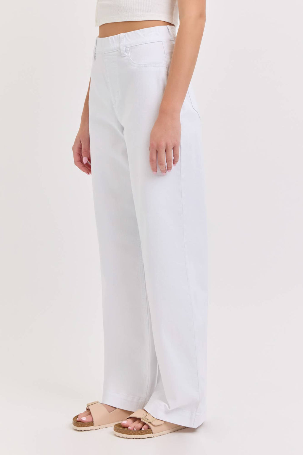 Cello Jeans High Rise Pull on Wide Leg Jeans