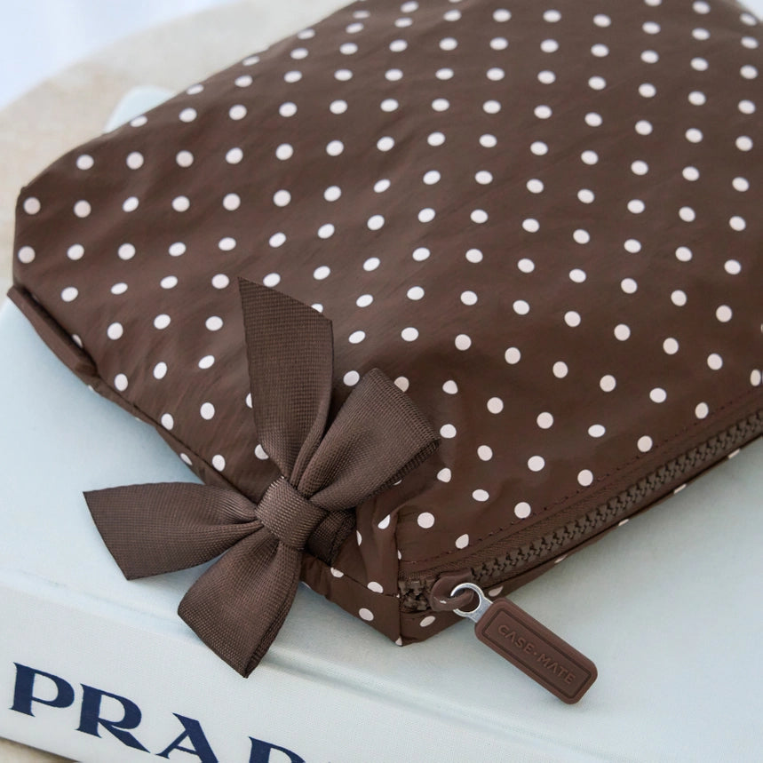 Case-Mate Espresso Polka Dot Bow Crinkle Makeup Bag