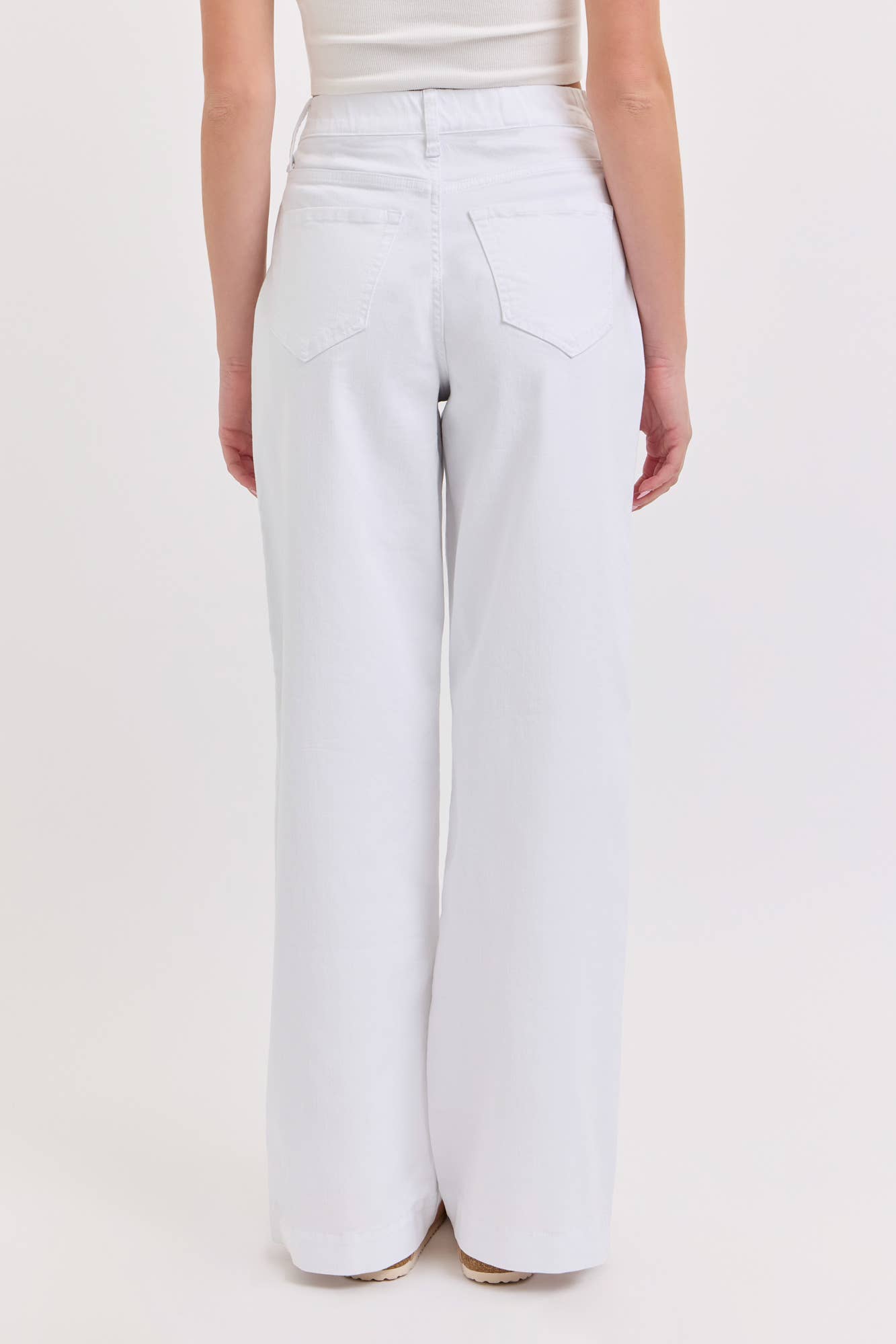 Cello Jeans High Rise Pull on Wide Leg Jeans