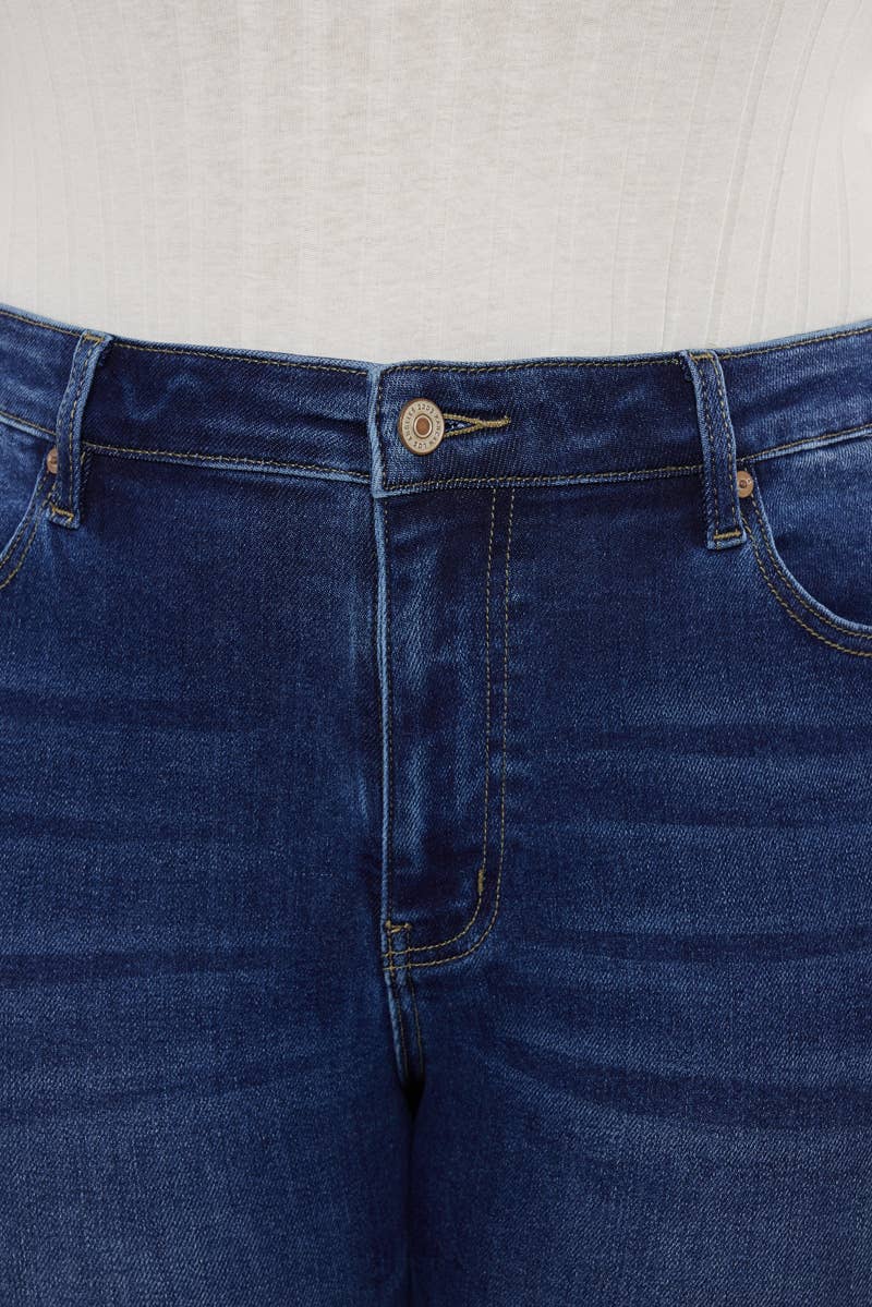 Kan Can USA Plus Slim Straight Jean