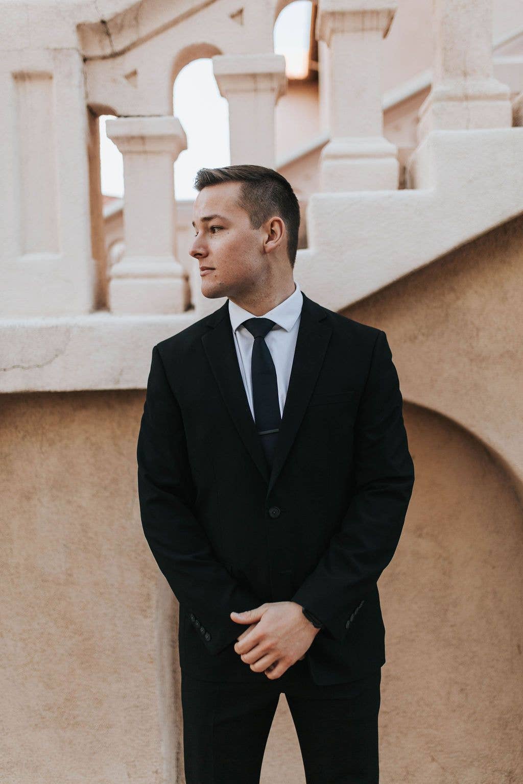 Mariana - Solid Black Tie