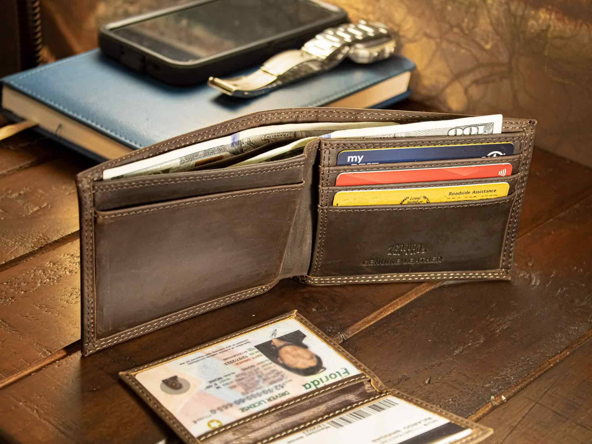 Buck Men's Bifold Woven Patch Leather Wallet.